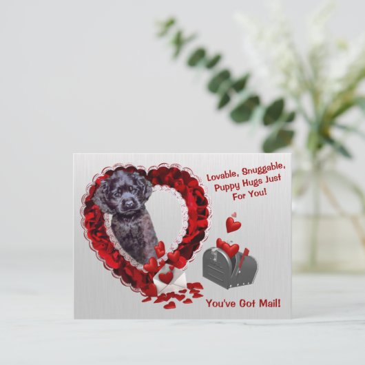 De zwarte Cocker-spaniël #2 u heeft de Omhelzingen Feestdagenkaart (Staand voorkant)