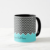 De zwarte en Turquoise Modern Chevron Aangepaste T Mok (Voorkant rechts)