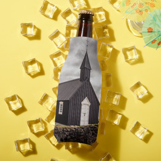 De Zwarte Kerk van Budir, IJsland Flesjeskoeler (Insitu Zomer)