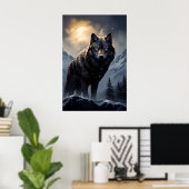 De zwarte wolf in de besneeuwde bergen poster (Thuiskantoor)