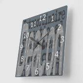 Deacon Extraordinaire Vierkante Klok (Hoek)