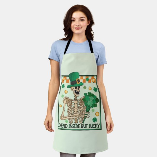 Dead Inside But Lucky beroemd gemaakt door Skeleto Schort (Gedragen)