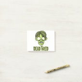 Dead Tired - grappige zombie Post-it® Notes (Op bureau)
