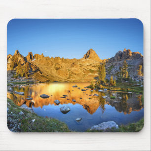 Deadhorse Lake Sunrise - Sierra Muismat