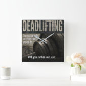 Deadlift - Funny Gym-thema - Nieuwe uitzending Vierkante Klok (Huis)