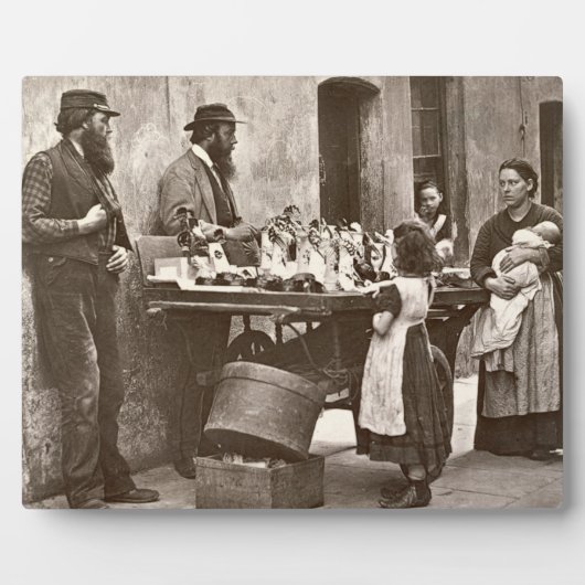 Dealer in Fancy Ware, 1876-77 (houtburytype) Fotoplaat (Voorkant)