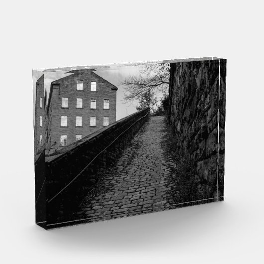 Dean Clough Ascent - Echoes of Brandt Fotoblokken (Links)