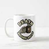 Death Before Decaf | Funny Retro Skull & Coffee Koffiemok (Links)