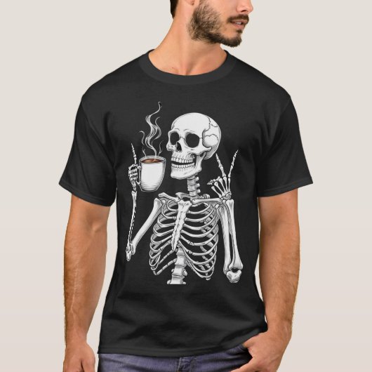 Death Before Decaf - Skeleton Koffieliefhebber Ont T-shirt (Voorkant)