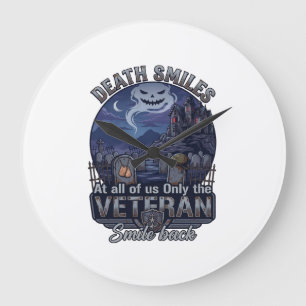 Death Smiles Veteraan Halloween Geest Kerkhof Hau Grote Klok