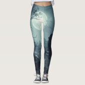 Death's Domain: Een spooky Cemetery Uitzicht Leggings (Voorkant)