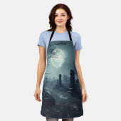 Death's Domain: Een spooky Cemetery Uitzicht Schort (Gedragen)