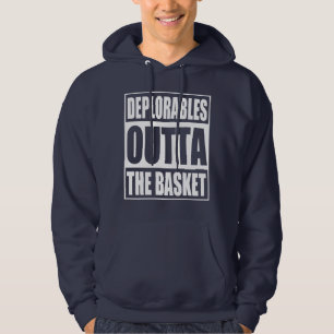 Debetreurenswaardige zaken buiten het mandje parod hoodie