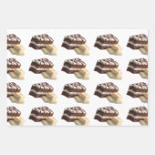 Decadent Chocolate Cake Slices with White Chocolat Inpakpapier Vel (Voorkant 3)