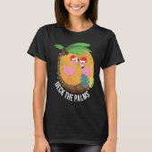 Deck the Palms Flamingo Christmas T-shirt (Voorkant)