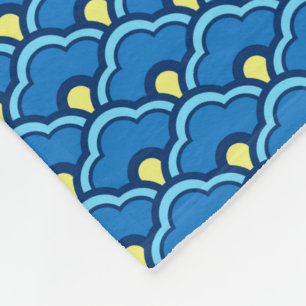 Deco Chinese Scallops, Ocean Blue en Indigo Fleece Deken