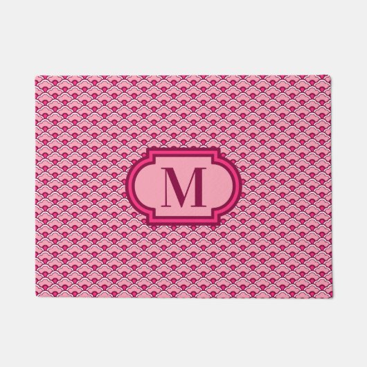 Deco Chinese scallops, wijn en roze met monogram Deurmat (Voorkant)