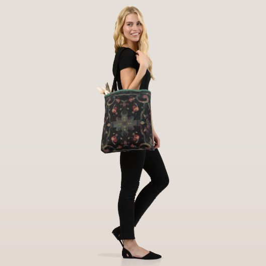 Deco Distress Boho Pattern Muted Pinks op Dark Tote Bag (Op model)