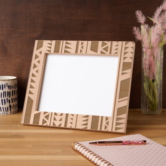 Decoratief gegraveerd tribal print patroon (Links)
