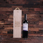 Decoratief Monogram Natuurlijke Wood Gift Box<br><div class="desc">Een enkele fles wijndoos.</div>