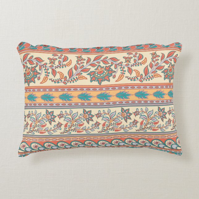 Decoratief naadloos grenspatroon met bloem accent kussen (Voorkant)