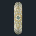 Decoratief Tile Patroon van de Oude Wereld Persoonlijk Skateboard<br><div class="desc">Deze oude werelddruk is een Chariklia Zarris-creatie en biedt een decoratief tegelpatroon met blauw en goud op een beige achtergrond. Dat zou een groot cadeautje zijn voor de fans van bloemen en pastel prints!</div>