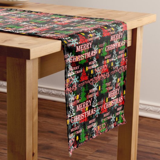 Decoratief vrolijk kersttekstpatroonontwerp korte tafelloper