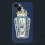 Decoratieve Aziatische urine in blauw en wit Case-Mate iPhone Case<br><div class="desc">Een prachtige afdruk van een decoratieve Aziatische urine,  geschilderd in tinten blauw en wit. De ingewikkelde florale design bedekken de urn en geven het een vreedzaam gevoel. Koop vandaag uw exemplaar!</div>