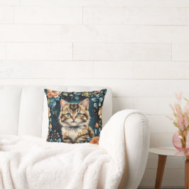 Decoratieve chaton en vintage bloemen kussen