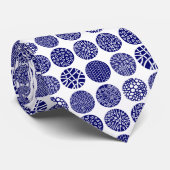 Decoratieve cirkels - Diepe marine en wit Stropdas (Opgerold)