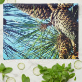 Decoratieve dennenappel theedoek (Gevouwen)