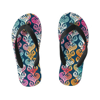 Decoratieve elementen, veelzijdig patroonontwerp. kinder teenslippers