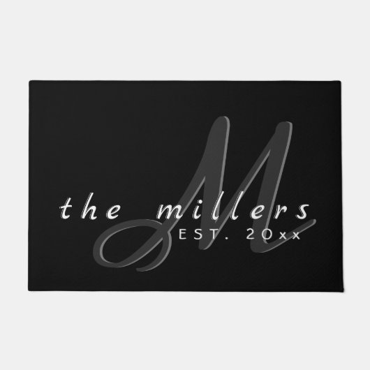 Decoratieve familienaam & monogram script | Zwart Deurmat (Voorkant)