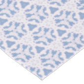 Decoratieve kanten driehoeken blauw wit tafelkleed (Gekanteld)