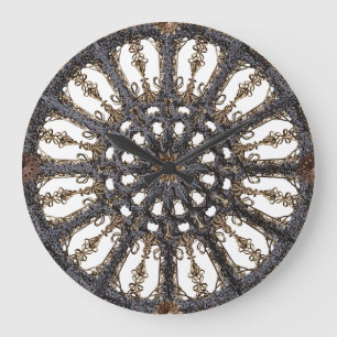 decoratieve klok in gothische stijl