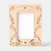 Decoratieve Peacock Bloemen bruiloft Jubileum Gegraveerde Lijstjes (Voorkant)