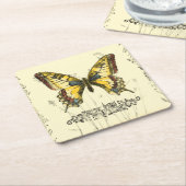 Decoratieve vlinder met wilde bloemen kartonnen onderzetters (Schuin)