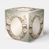 Decoratieve witte bloemensieradendoos bedankdoosjes (Achterkant)