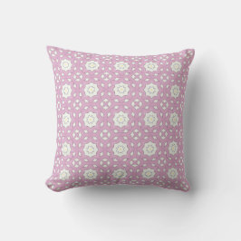 decorative pillow featuring a geometric pattern kussen