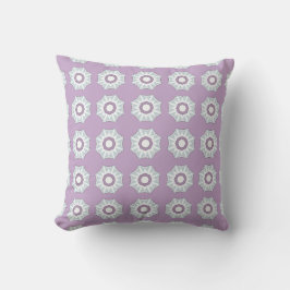 decorative pillow featuring a geometric pattern kussen