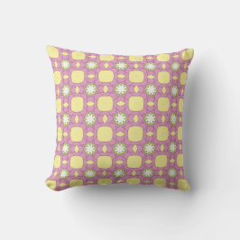 decorative pillow featuring a geometric pattern kussen