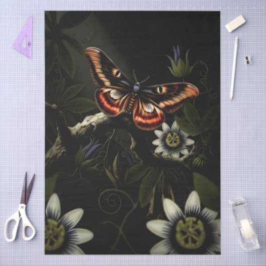 Decoupage Woodland Moth Illustration Tissuepapier (Craft)