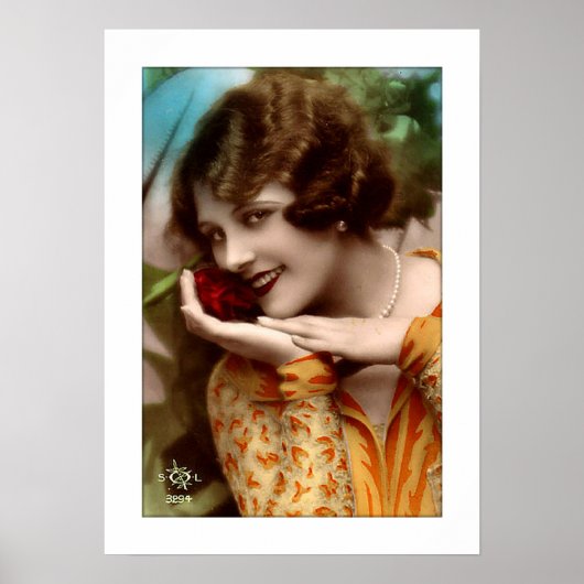 decovrouw met mooi roos, parels, flirt poster (Voorkant)