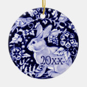 Dedham Blue Rabbit, Classic Blue & White Dated Keramisch Ornament (Voorkant)