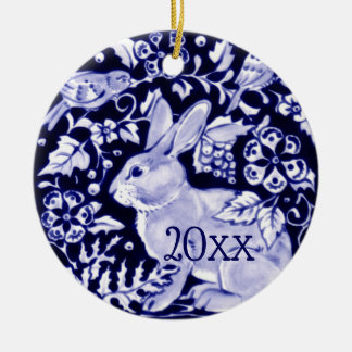 Dedham Blue Rabbit, Classic Blue & White Dated Keramisch Ornament