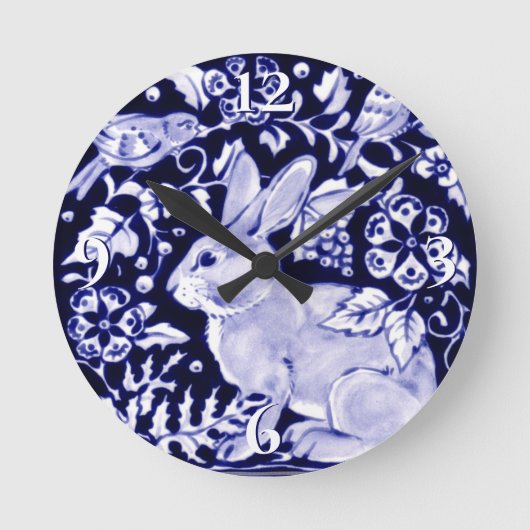 Dedham Blue Rabbit, Classic Blue & White Design Ronde Klok (Voorkant)