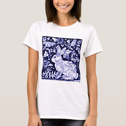 Dedham Blue Rabbit, Classic Blue & White Design T-shirt (Voorkant)