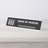 DEDICATED TO GOD COOL  WHITE TEKST BUREAU NAAMBORDJE (Voorkant)