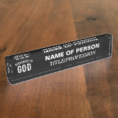 DEDICATED TO GOD COOL WHITE TEKST NAAMBORDJE (Zijkant)