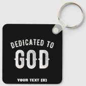 DEDICATED TO GOD  COOL WHITE TEKST SLEUTELHANGER (Achterkant)